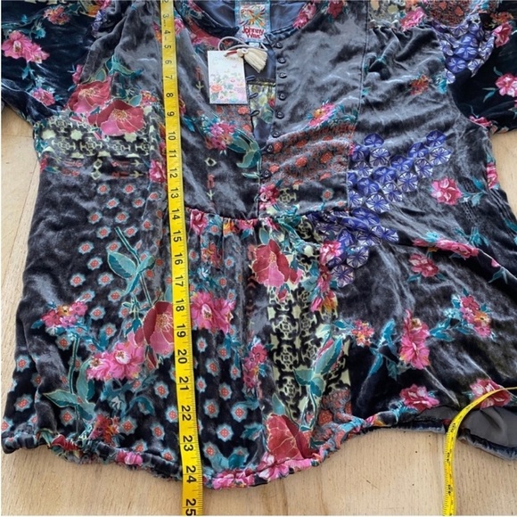 Johnny Was beautiful bohemian velvet floral blouse NWT - Picture 13 of 13
